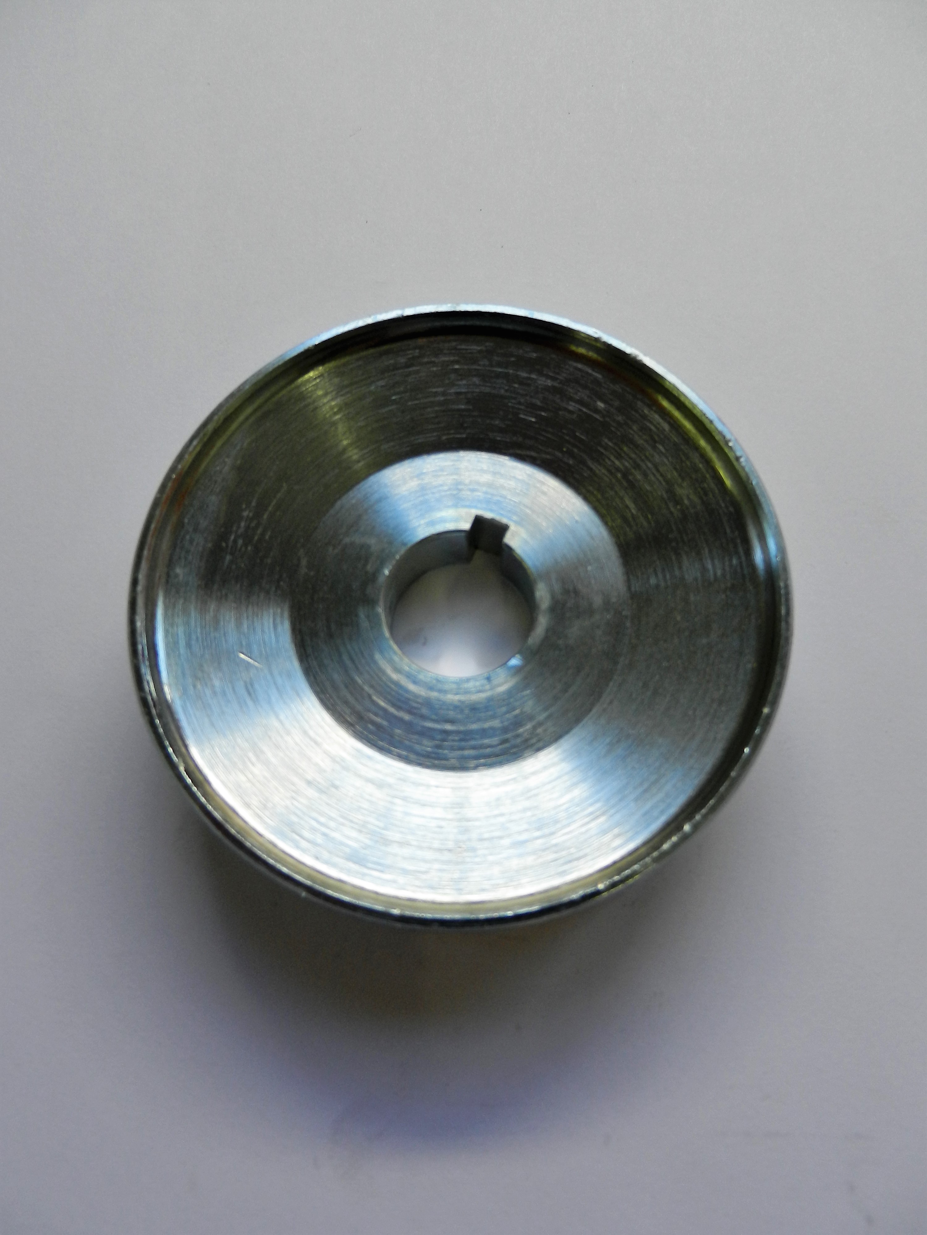 Keilriemenscheibe HZ SPZ – 90 Mm, 1x10 Mm Rille, Bohrung 19 Mm, C45 Stahl, Verzinkt, Für E-Motoren